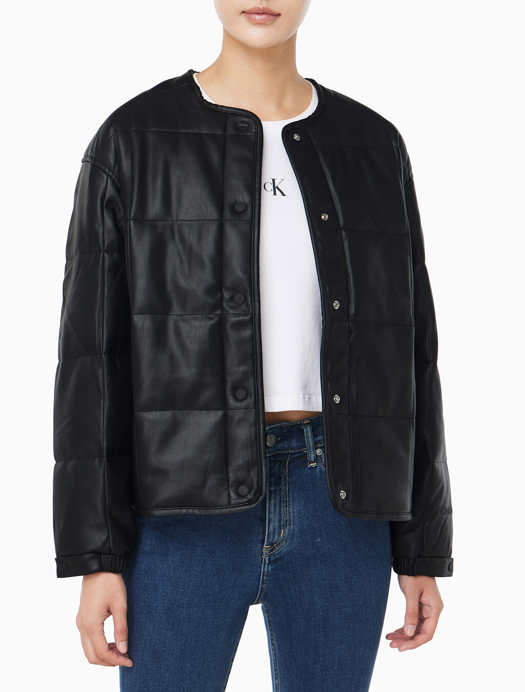 Buy 여성 폭스 레더 퀼팅 자켓 in color BLACK