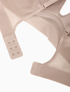 Buy 여성 인비져블 NSE 메쉬 AF 푸쉬업 플런지 in color CEDAR