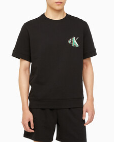Buy 남성 레귤러핏 오프 플레이스드 모노그램 스웨트 반팔 티셔츠 in color CK BLACK