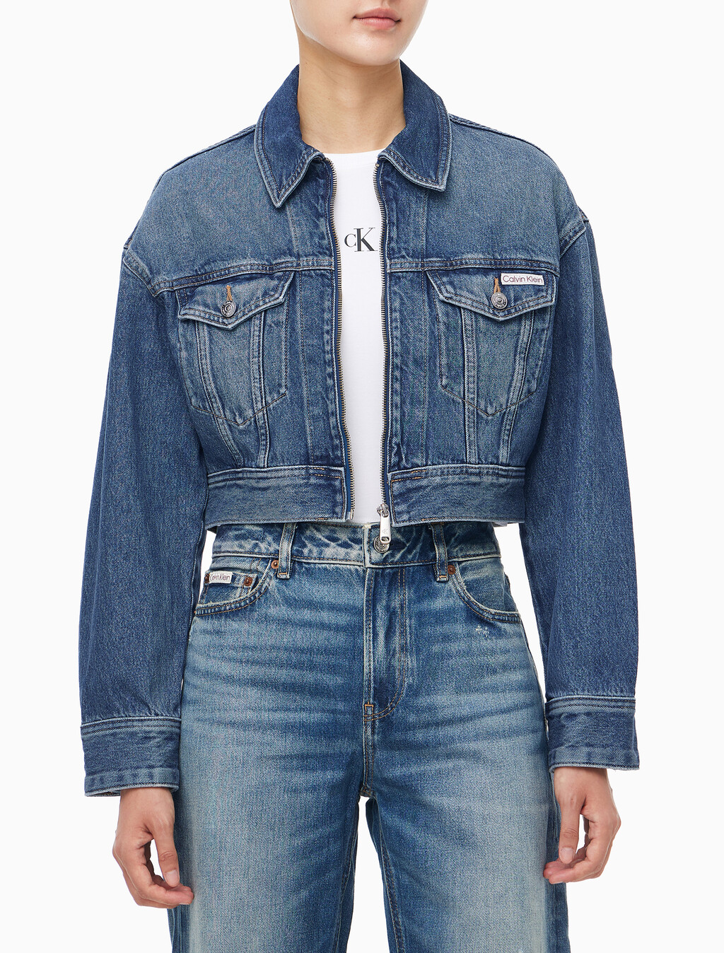 Buy 여성 크롭 미드 블루 데님 자켓 in color denim