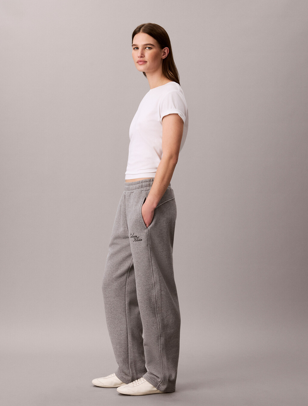Buy 여성 텍스쳐드 와이드레그 팬츠 in color MEDIUM GREY HEATHER
