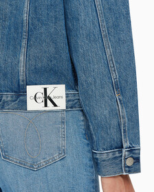 Buy 여성 모노그램 뱃지 데님 자켓 in color MID BLUE BACK EMBRO