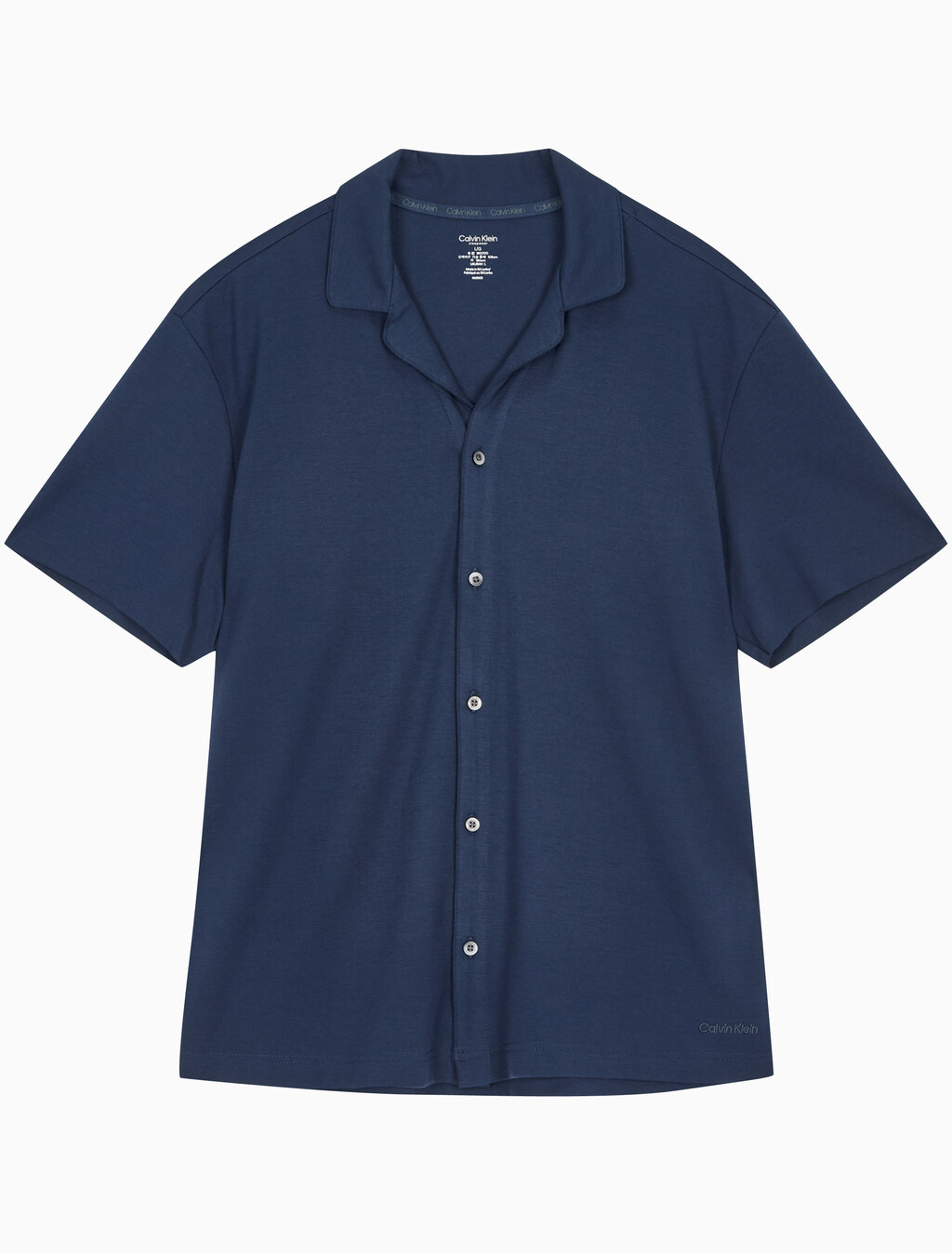 Buy 남성 CK 블랙 슬립 숏슬리브 버튼다운 탑 in color BLUE SHADOW