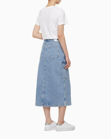 Buy 여성 맥시 데님 랩 스커트 in color 028A CHALKY BLU