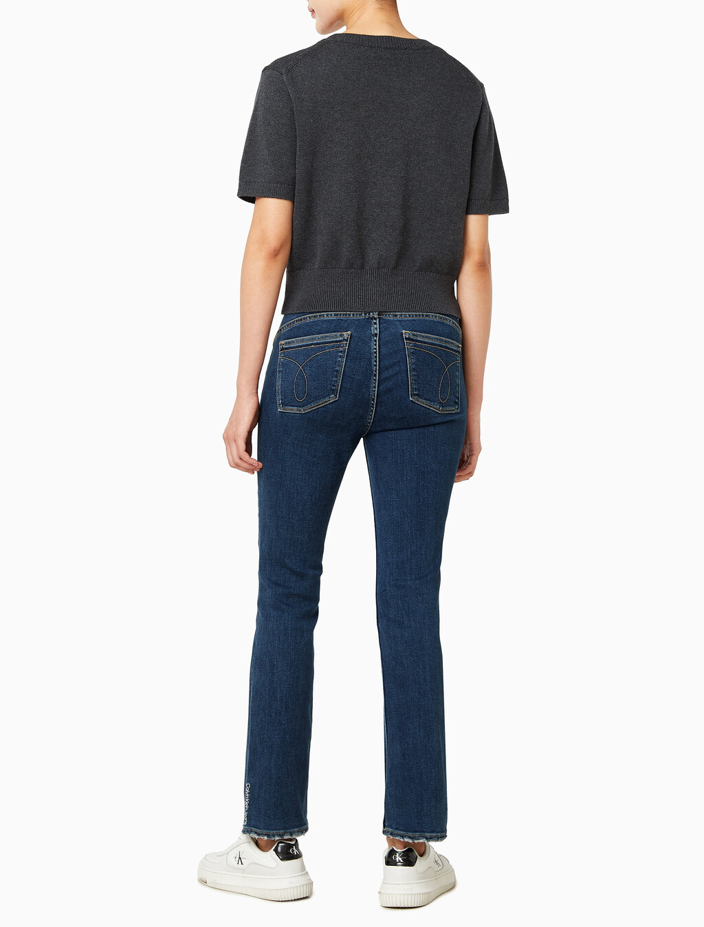 Buy 여성 청키 코튼 그래픽 풀오버 in color CHARCOAL HEATHER