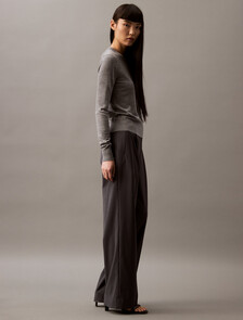 Buy 여성 롱슬리브 테크 메리노 울 크루넥 스웨터 in color MEDIUM GREY HEATHER