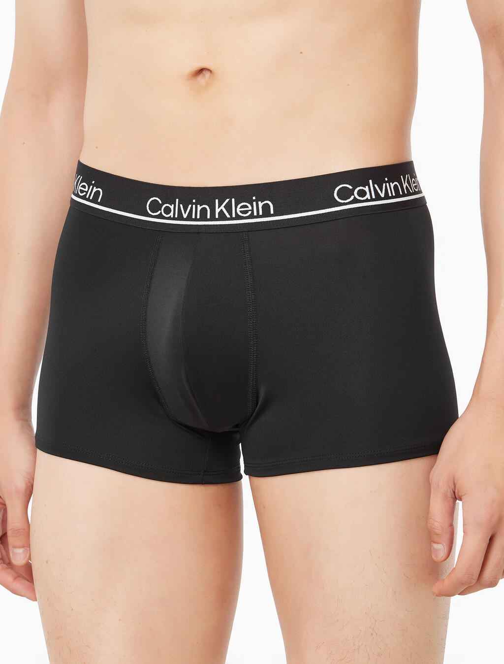 Buy 남성 CK 마이크로 플러스 로우 라이즈 트렁크 4PK in color Charcoal / Black / White / Black