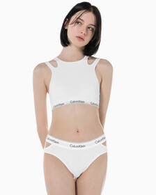 Buy 여성 모던 코튼 디컨스트럭티드 라인드 브라렛 in color WHITE