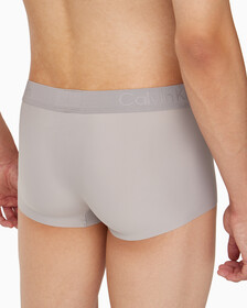 Buy 남성 CK 블랙 마이크로 싱글 로우라이즈 트렁크 in color GREY PURPLE