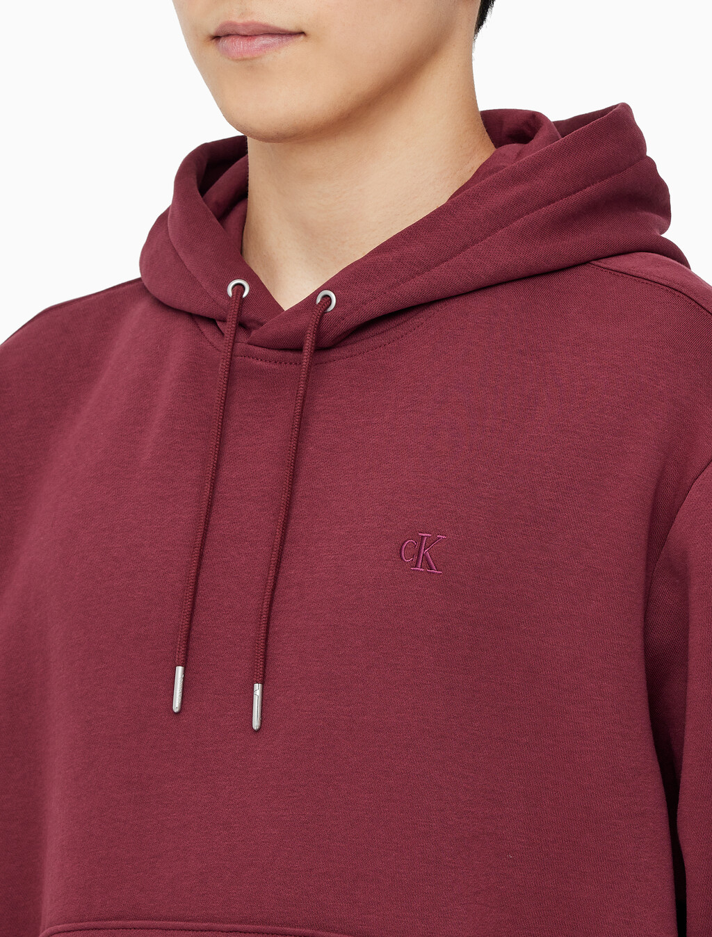 Buy 남성 롱슬리브 아카이브 플리스 후디 in color DEEP RED