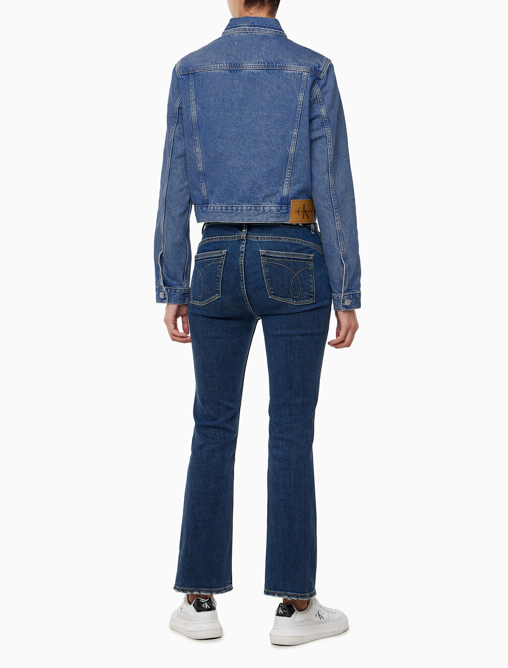 Buy 여성 90's 크롭 데님 자켓 in color MID BLUE BACK EMBRO