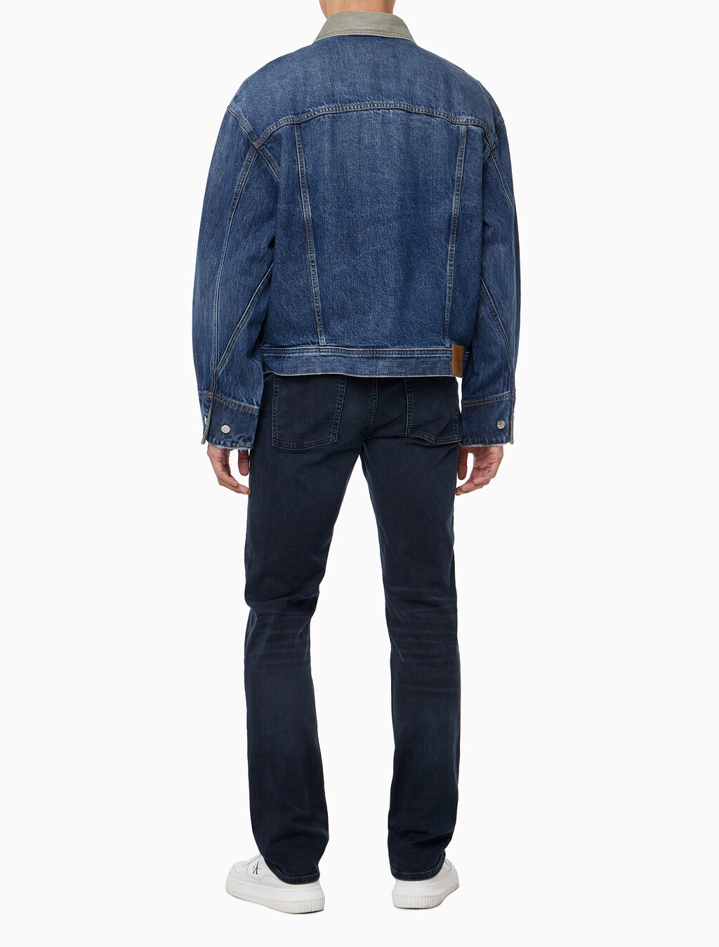 Buy 남성 80's 아이콘 다크블루 데님 자켓 in color DARK BLUE