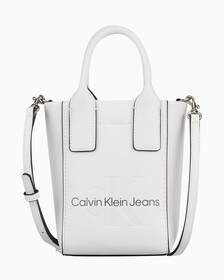 Buy 여성 CKJ 스컬티드 마이크로 토트 모노 크로스백 in color ANCIENT WHITE