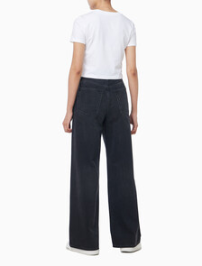 Buy 여성 와이드 레그핏 이브닝 블랙 팬츠 in color Black