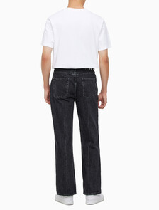 Buy 남성 뉴와이드핏 블랙 데님 in color WASHED BLACK LOGO LACE
