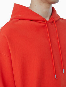 Buy 남성 오버핏 스웨이드 테리 후디 in color RED ALERT