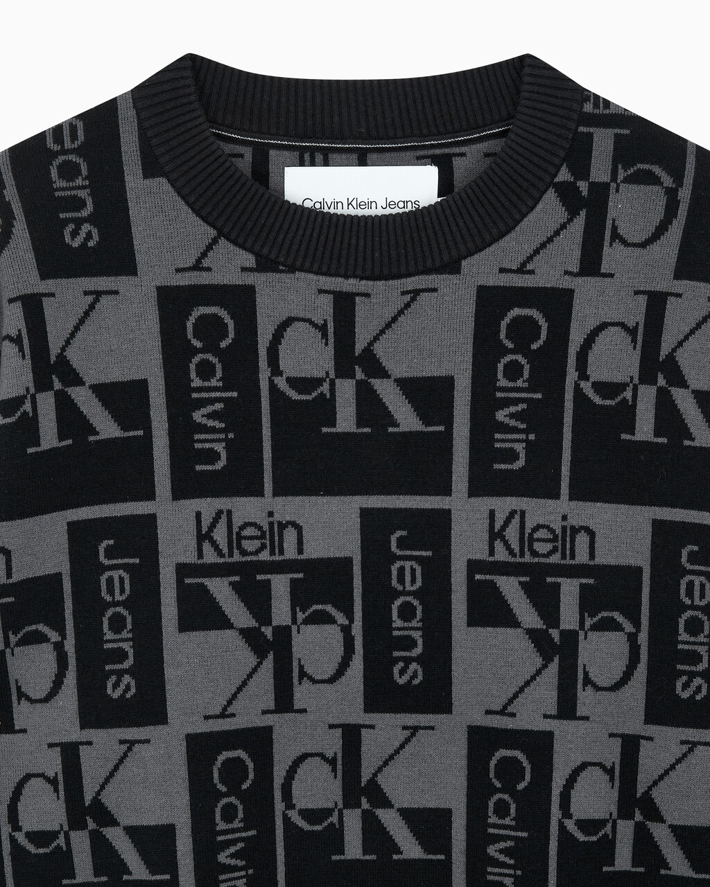 Buy 남성 릴렉스 핏 AOP 로고 스웨터 in color CK BLACK