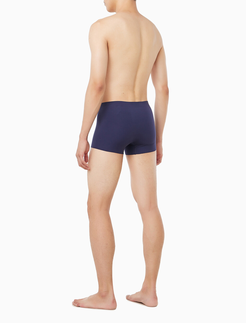 Buy 남성 CK 블랙 인비져블 트렁크 in color Dark purple