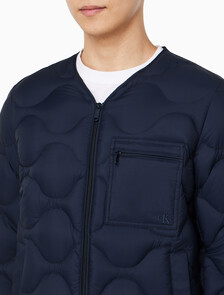 Buy 남성  페더웨이트 나일론 라이트 다운 자켓 in color DARK SAPPHIRE