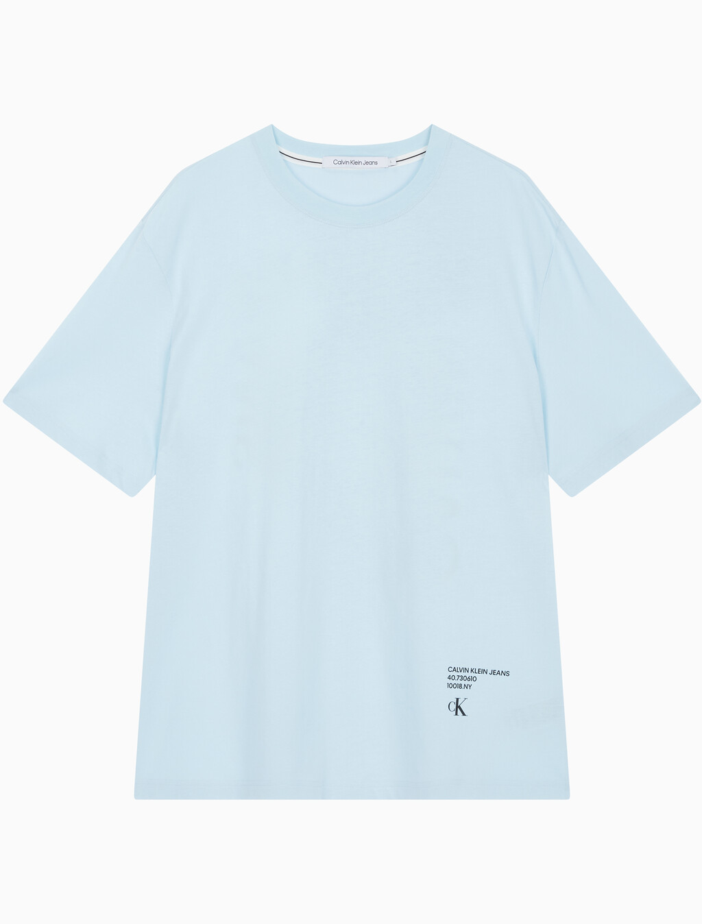Buy 남성 릴렉스핏 모던 메탈 로고 반팔 티셔츠 in color KEEPSAKE BLUE