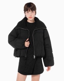 Buy 여성 숏다운 와이드넥 푸퍼 in color CK BLACK