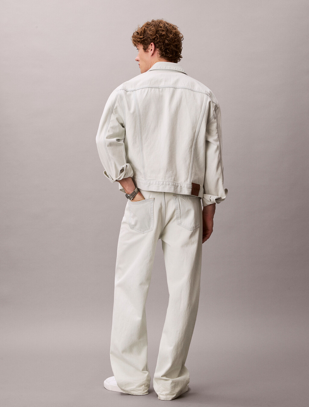 Buy 90S 트러커 자켓 in color White Blue