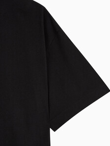 Buy 남성 오버핏 모노그램 로고 반팔 티셔츠 in color BLACK