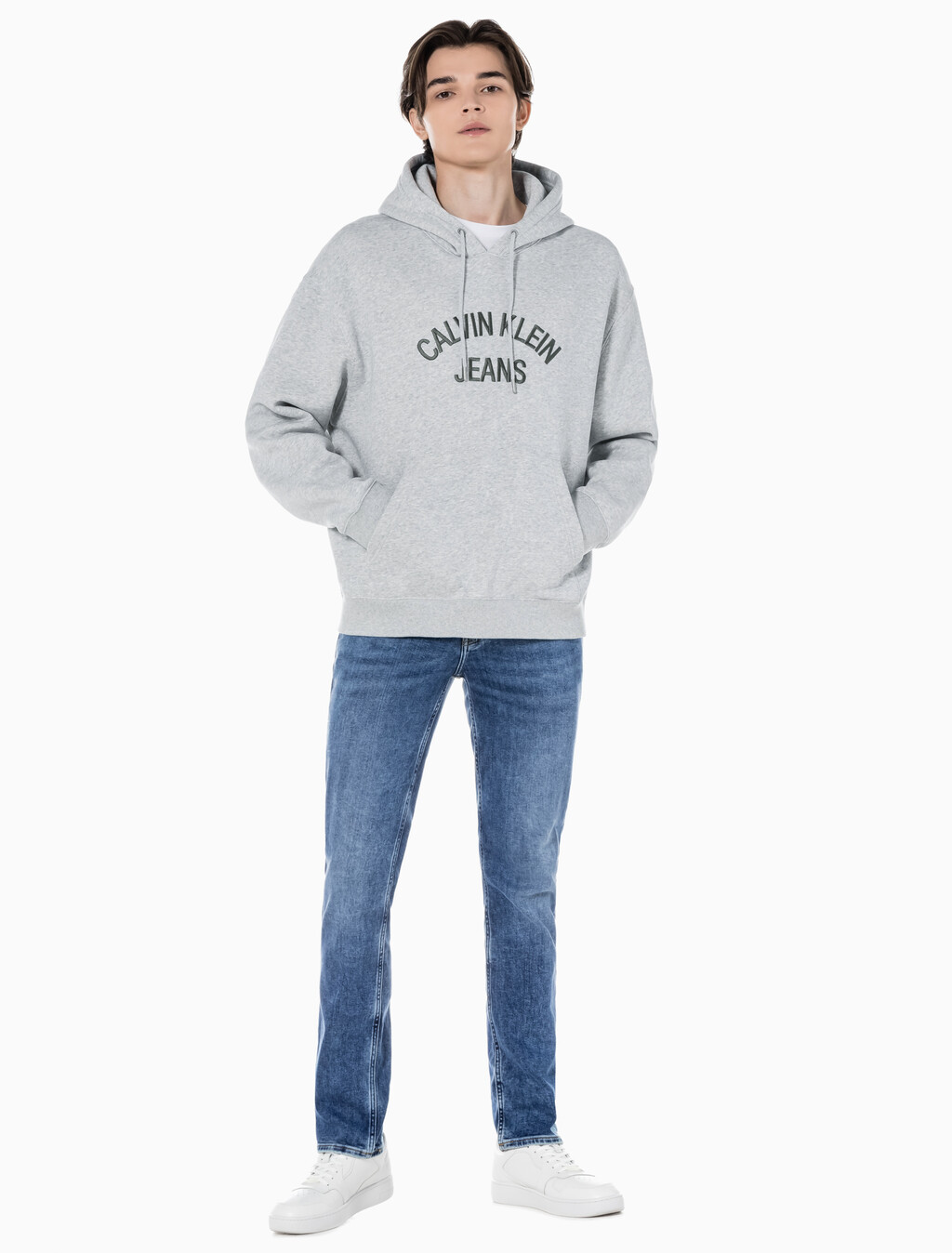 Buy 남성 미드블루 바디핏 데님 in color MID BLUE BACK EMBRO