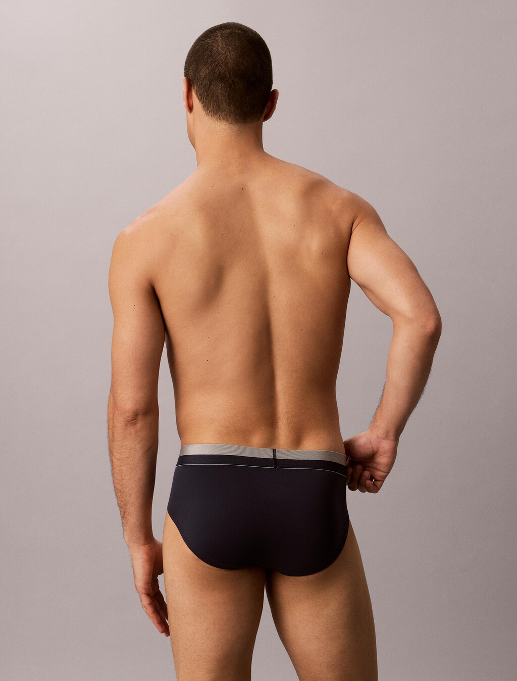 Buy 남성 브러시드 마이크로파이버 스트레치 힙브리프 in color DARK SAPPHIRE