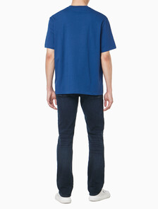 Buy 남성 이지핏 아카이브 로고 반팔 티셔츠 in color BLUE JEAN