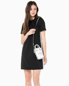 Buy 여성 CKJ 미니멀 모노그램 카메라백 in color BRIGHT WHITE