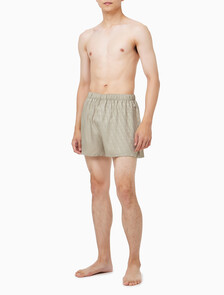 Buy 남성 샤인 새틴 자카드 박서 in color KHAKI BEIGE