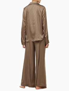 Buy 여성 새틴 자카드 팬츠 in color BROWN