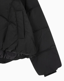 Buy 여성 숏다운 와이드넥 푸퍼 in color CK BLACK