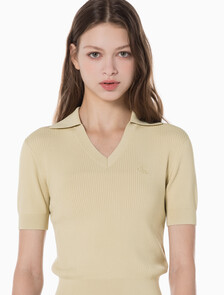 Buy 여성 센슈얼 립 베이비 폴로 스웨터 in color PALE KHAKI