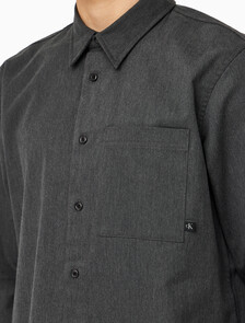 Buy 남성 멜란지 유틸리티 셔츠 in color CHARCOAL