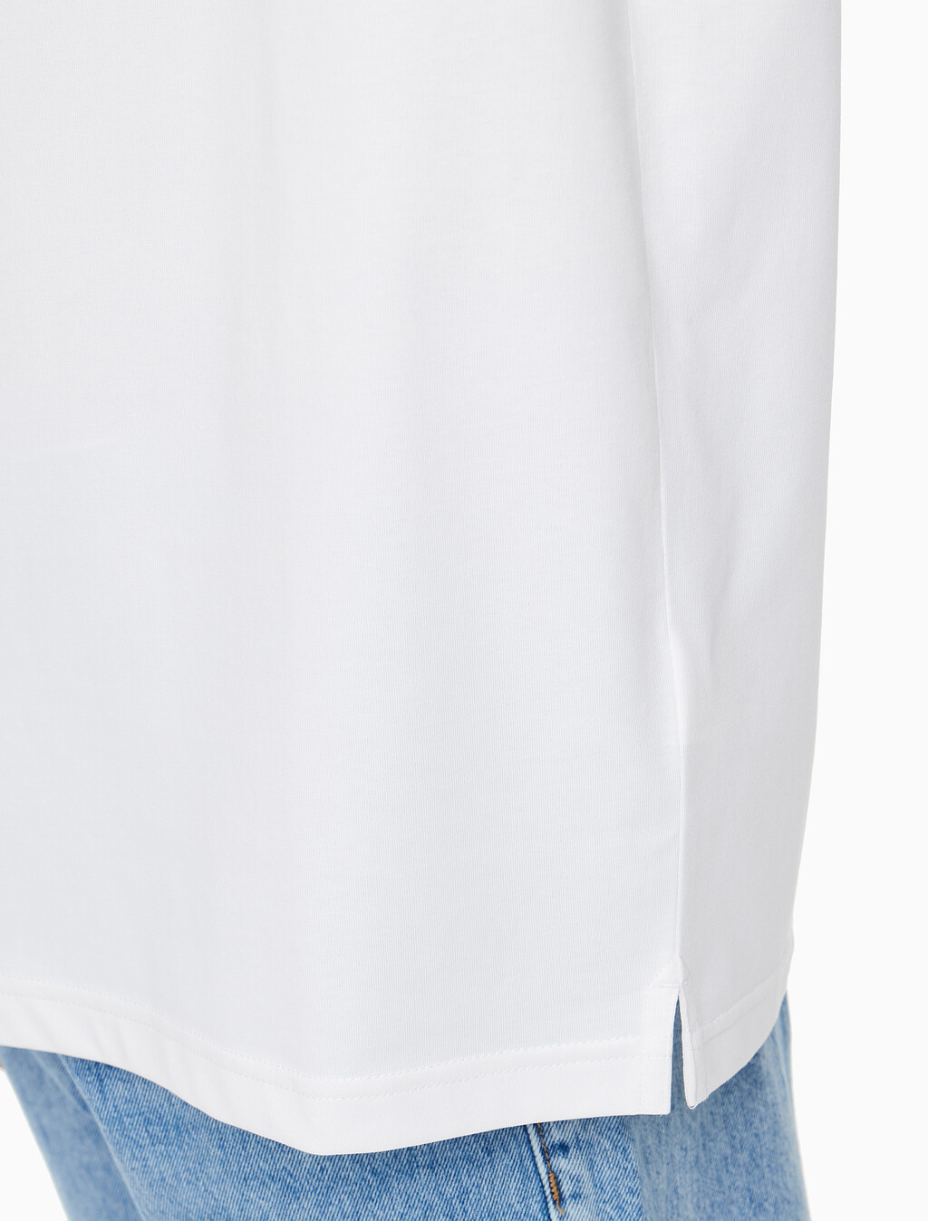 Buy 남성 릴렉스핏 기능성 포켓 반팔 티셔츠 in color BRIGHT WHITE