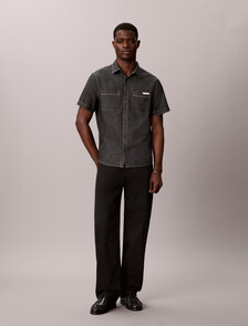 Buy 샴브레이 클래식 숏슬리브 셔츠 in color BLACK
