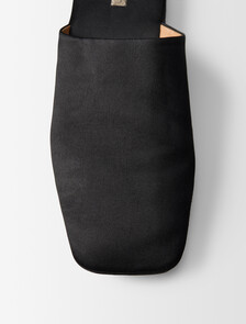 Buy HUGH-RASO-ATTILIO in color BLACK