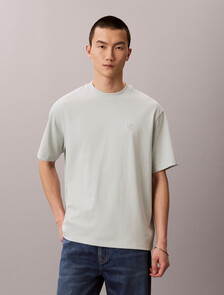 Buy 릴렉스드핏 쿨링 저지 모노로고 티 in color Dusty blue