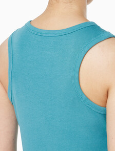 Buy 여성 우븐라벨 코튼 립 탱크 탑 in color TUSCAN TEAL