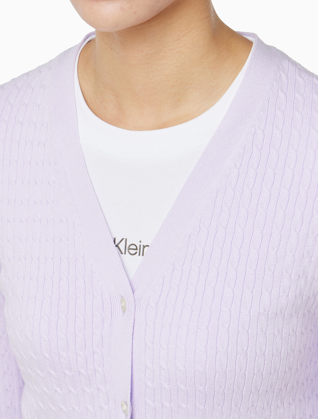 Buy 여성 우븐라벨 케이블 가디건 in color Light Pink