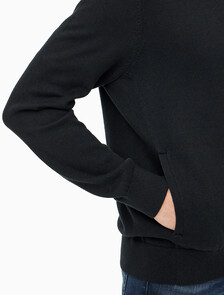 Buy 남성 에센셜 스웨터 가디건 in color CK BLACK