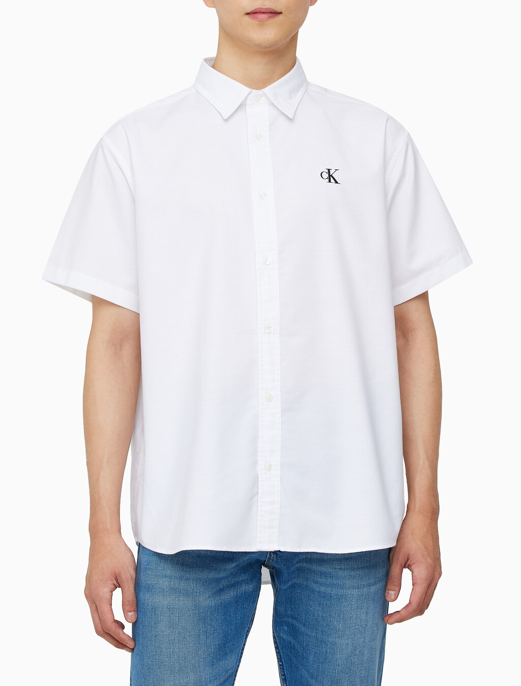 Buy 남성 릴렉스핏 옥스포드 반팔 셔츠 in color BRIGHT WHITE