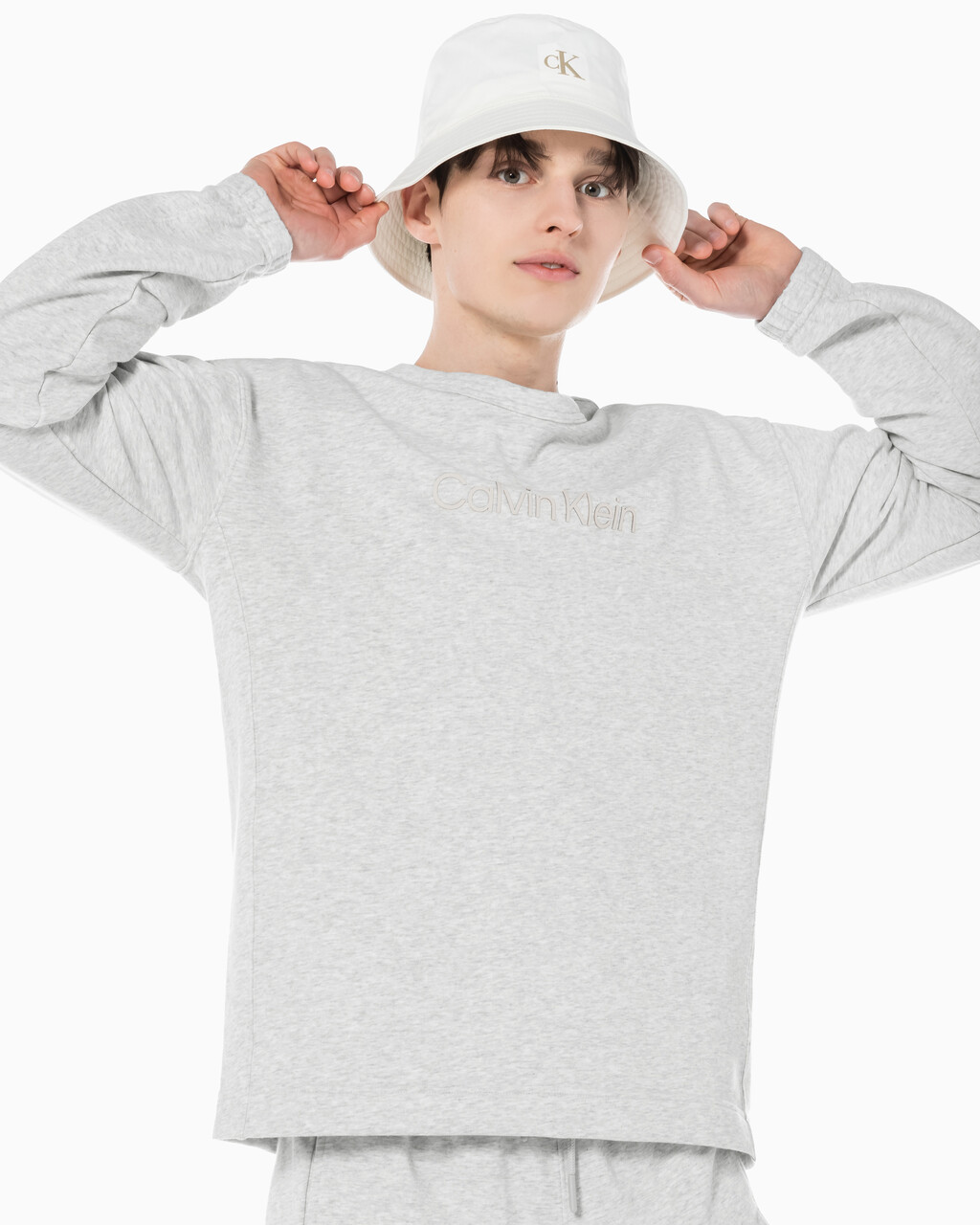Buy 남성 릴렉스 핏 에센셜 스웻셔츠 in color ATHLETIC GREY H