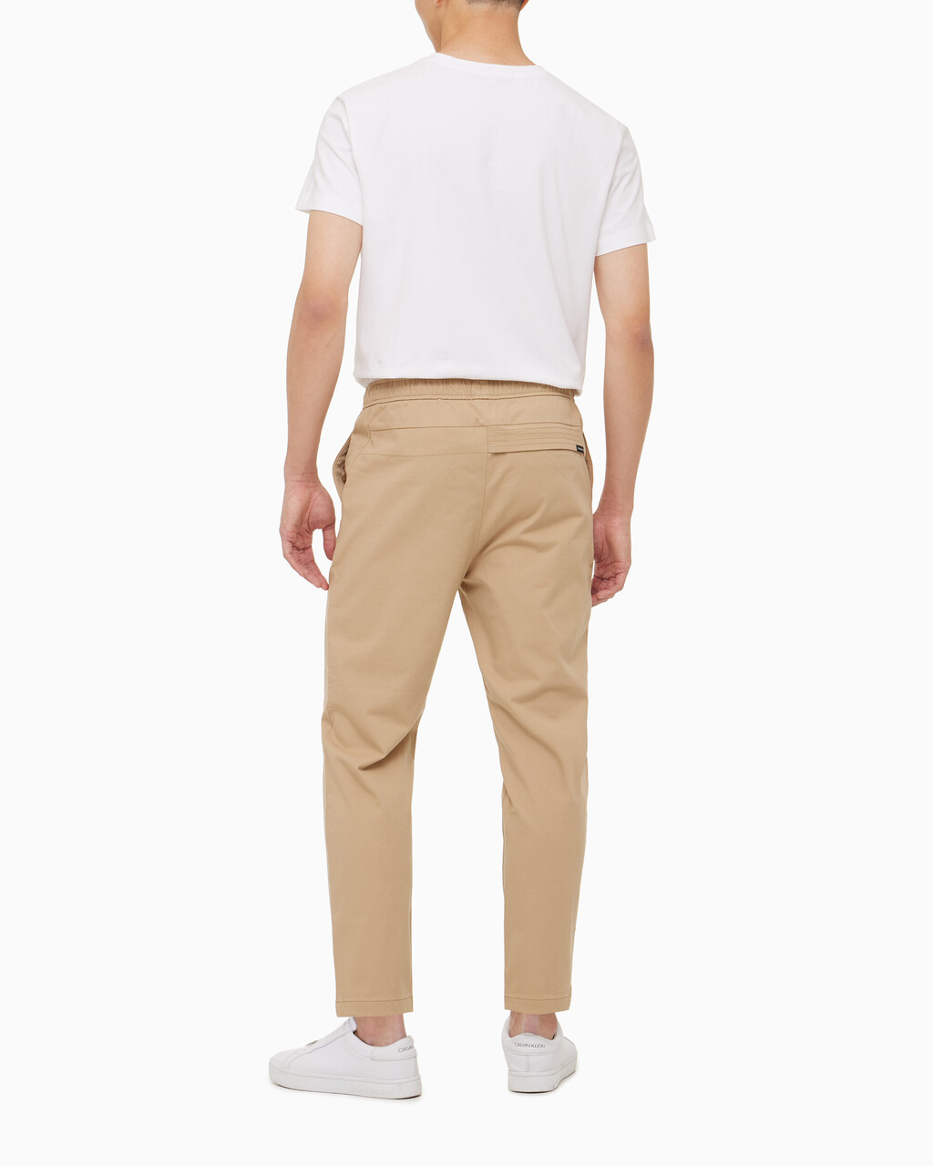 Buy 남성 슬림핏 드로코드 치노 팬츠 in color TRAVERTINE