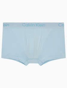 Buy 남성 마이크로파이버 테크 로우 라이즈 트렁크 in color SKIM BLUE