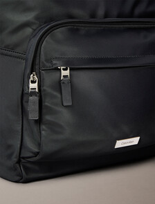 Buy 남녀공용 나일론 슬릭 라운드 백팩 in color BLACK