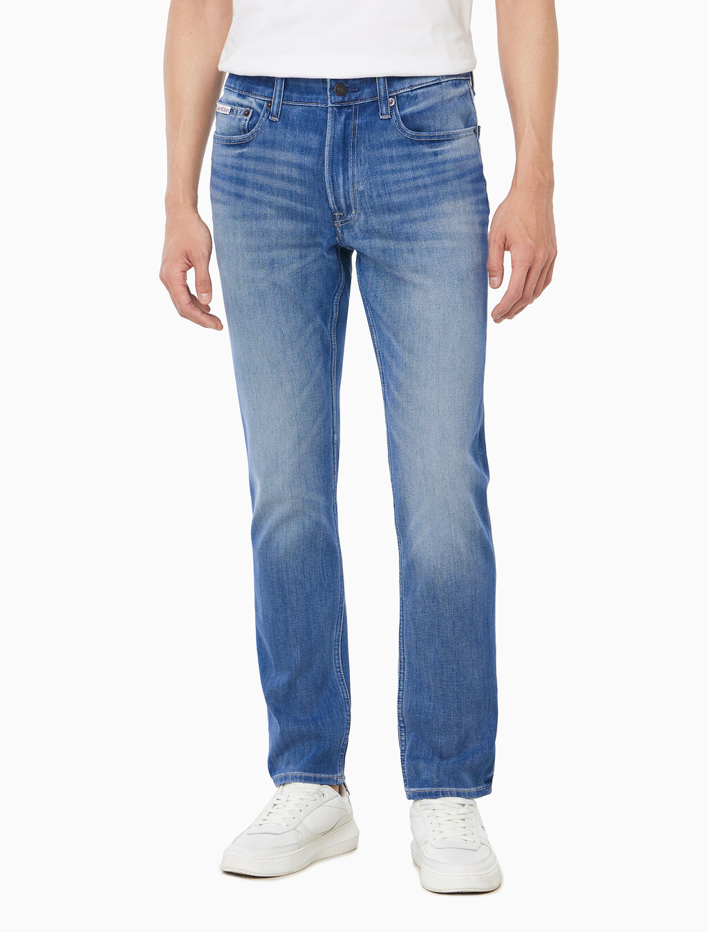 Buy 남성 슬림핏 트레일블레이즈 진 in color Mid blue