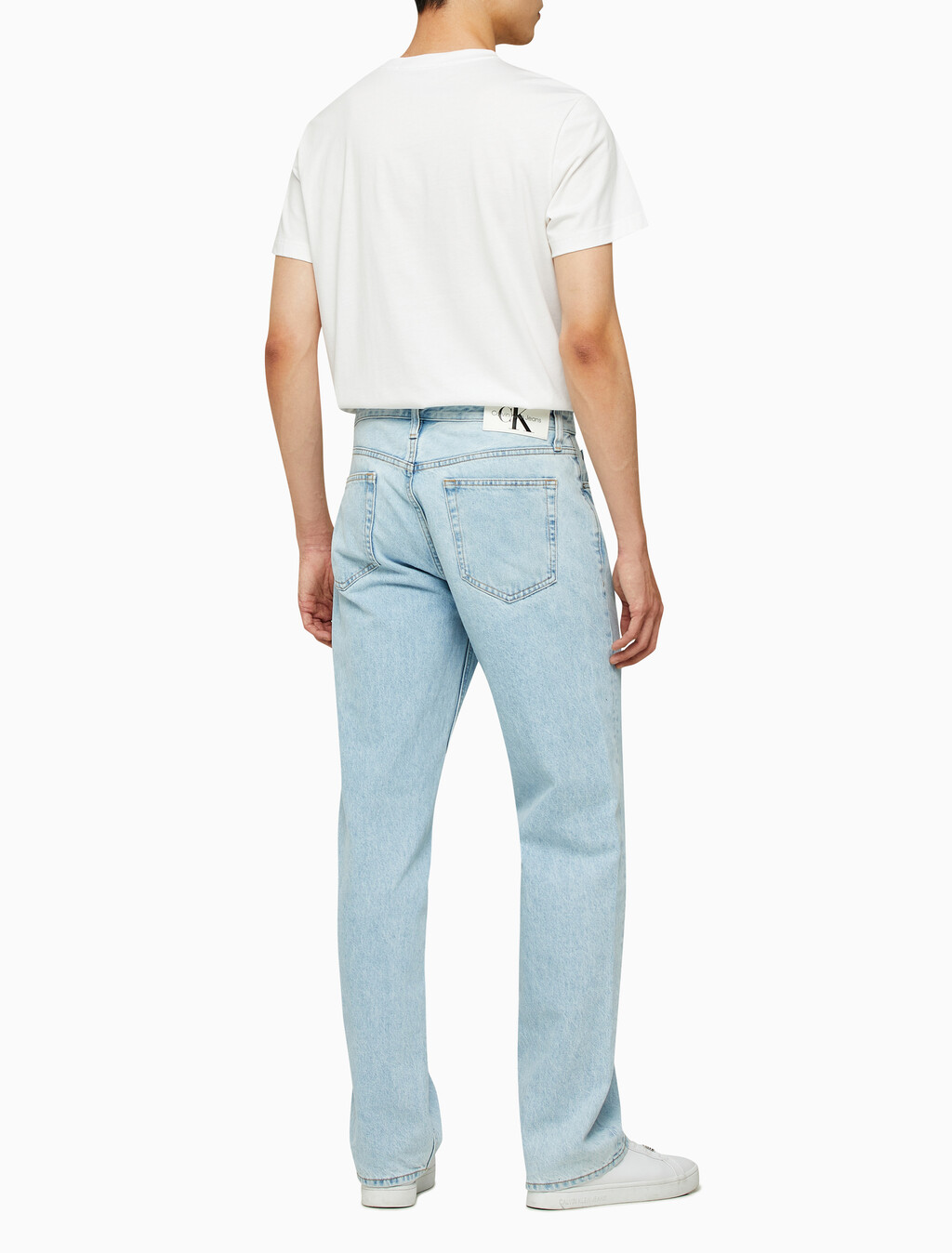 Buy 남성 90's 스트레이트핏 라이트블루 데님 in color CHALKY BLUE